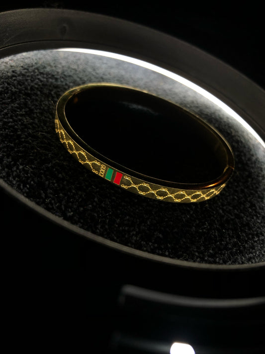 Gucci bangle bracelet