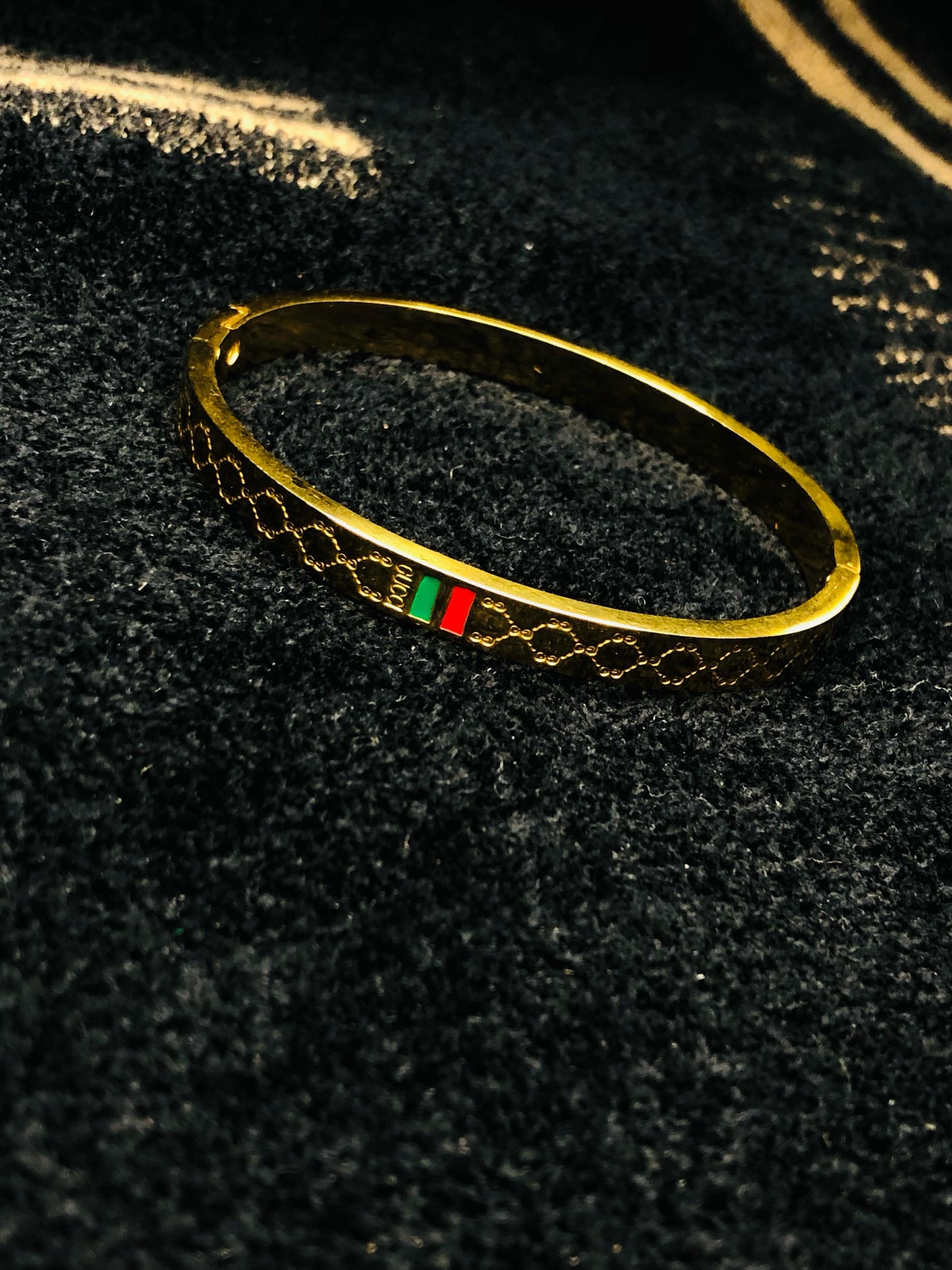 Gucci bangle bracelet